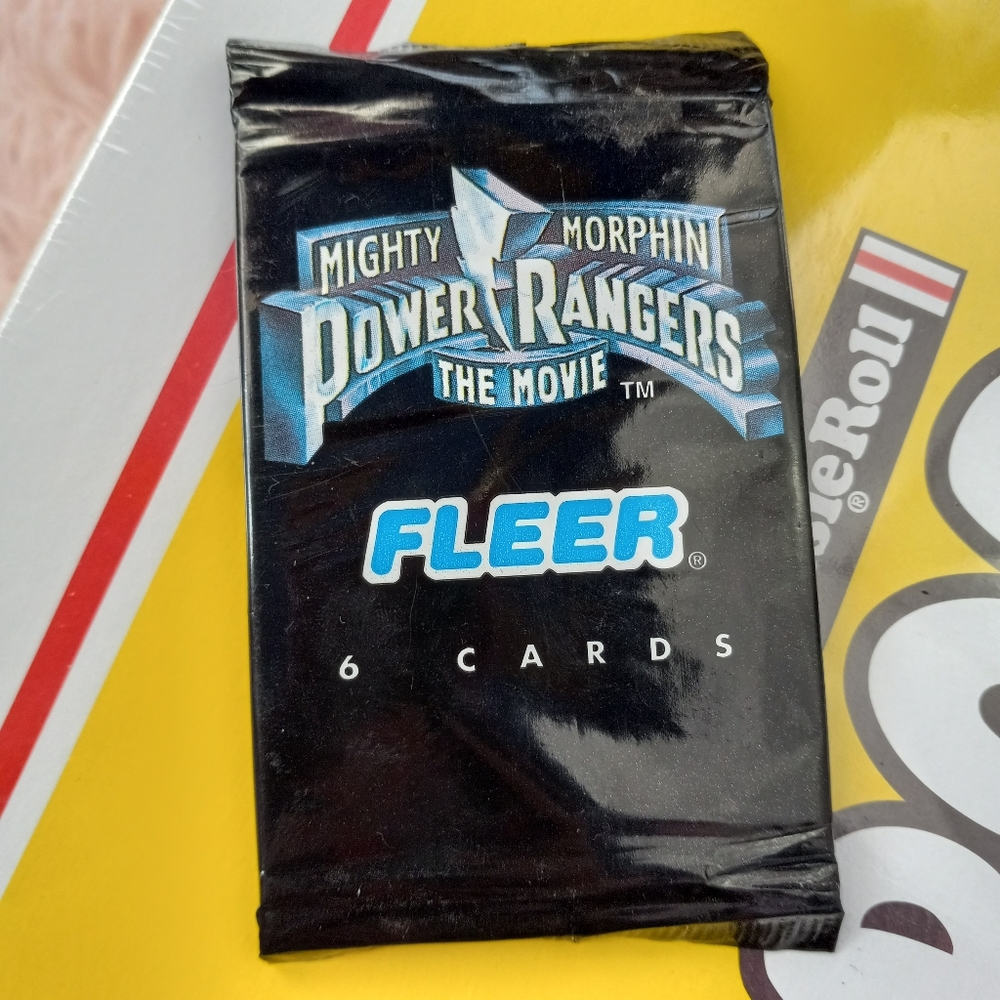 Vintage Mighty Morphin' Power Rangers collectors cards! Nwt, unopened circa 1995